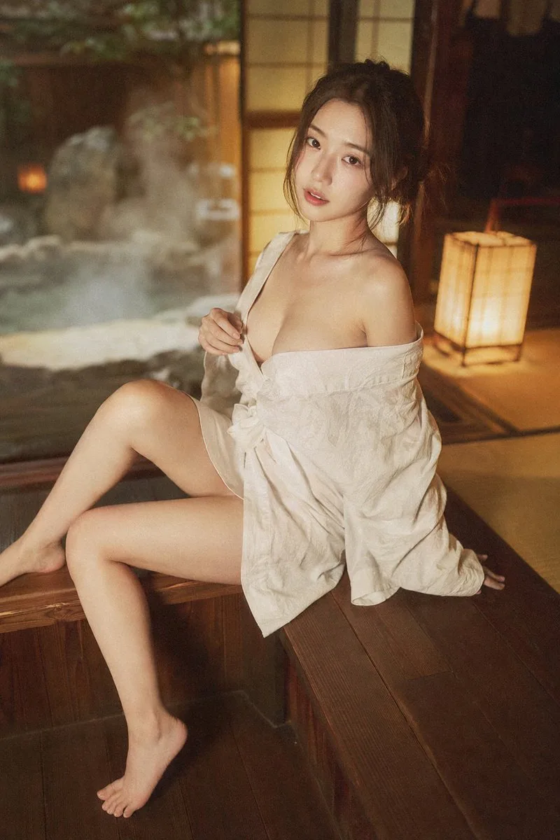 สาวจีนในเรียวกังญี่ปุ่น 1