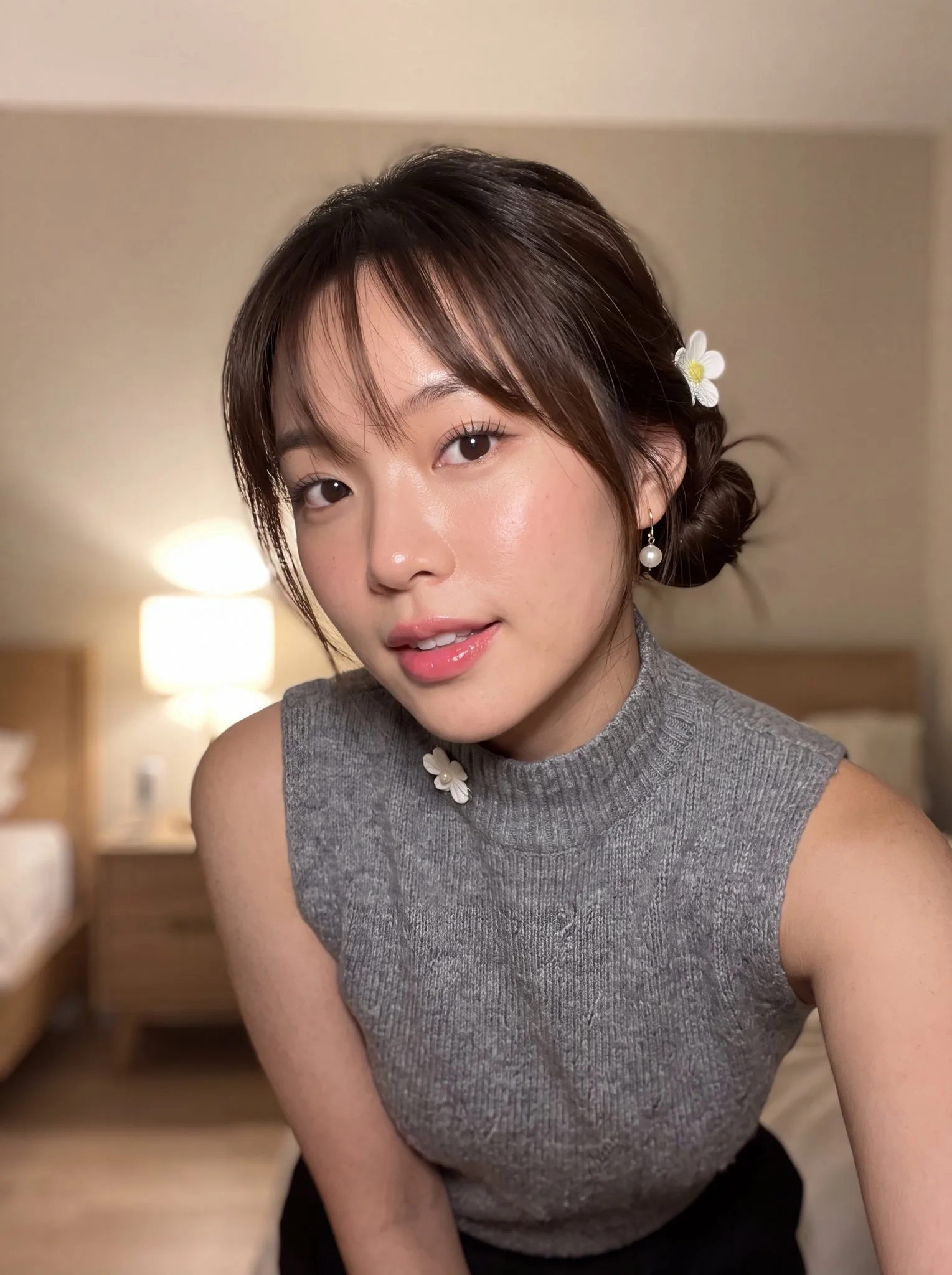 เซลฟี่สาวเอเชียในห้องอบอุ่น แสงไฟนวล 2
