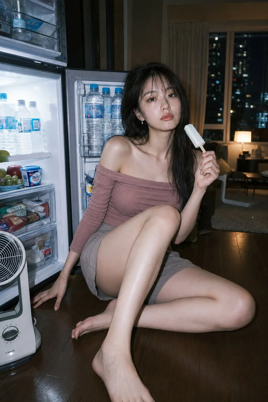 สาวญี่ปุ่นกลางดึกในอพาร์ตเมนต์สไตล์ฟิล์มแฟลชตรง 1