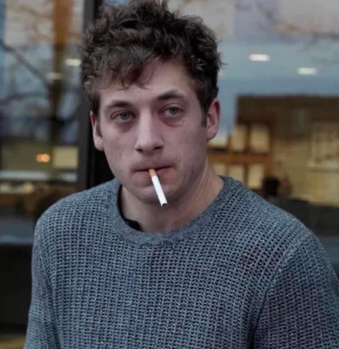 สร้างรูปถ่ายติดบัตรพาสปอร์ตพื้นขาวสมจริง 1